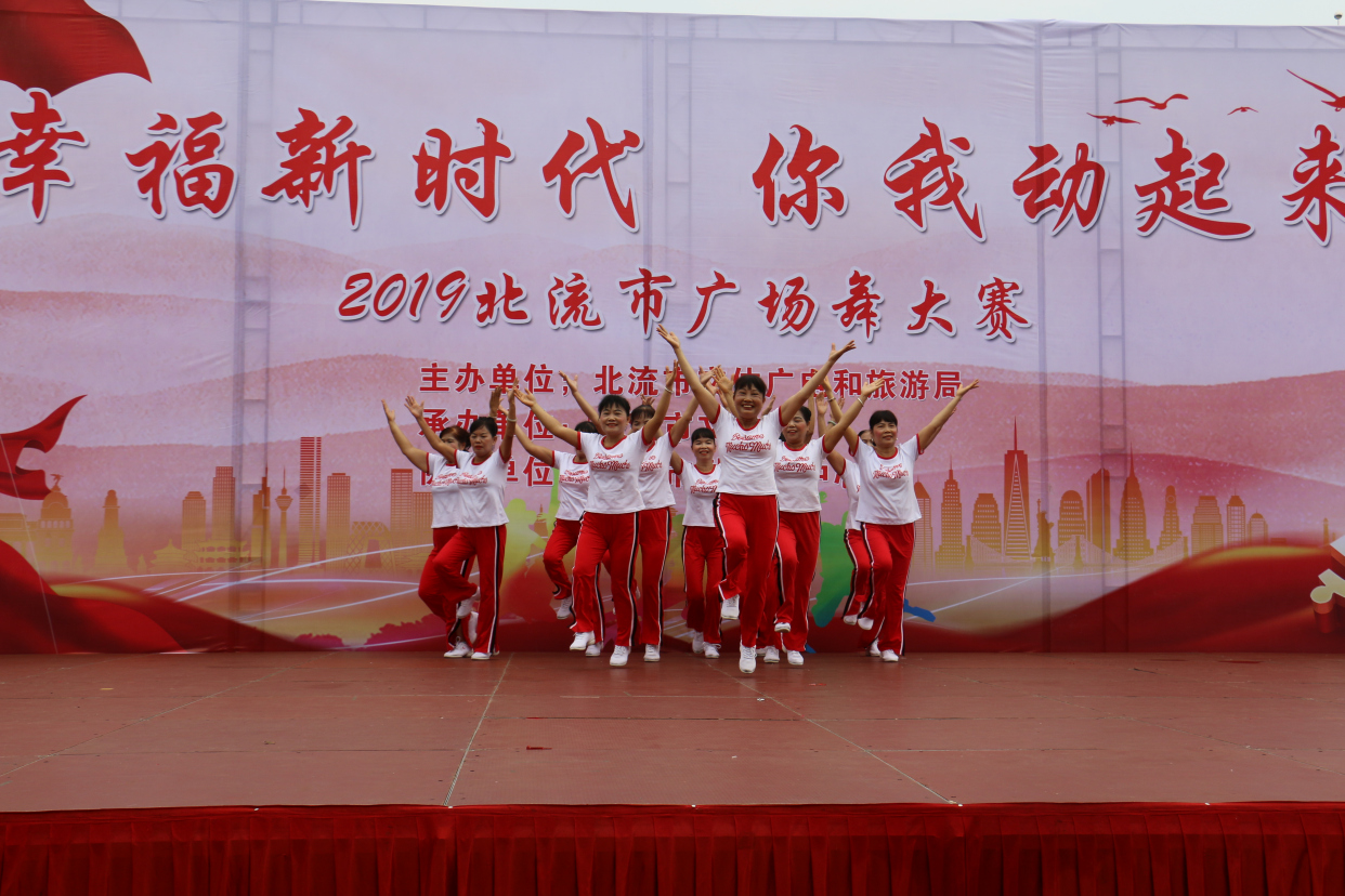 中国青少年篮球国际交流项目常态化,推动文化融合与合作 中国青少年篮球国际交流项目常态化,推动文化融合与合作