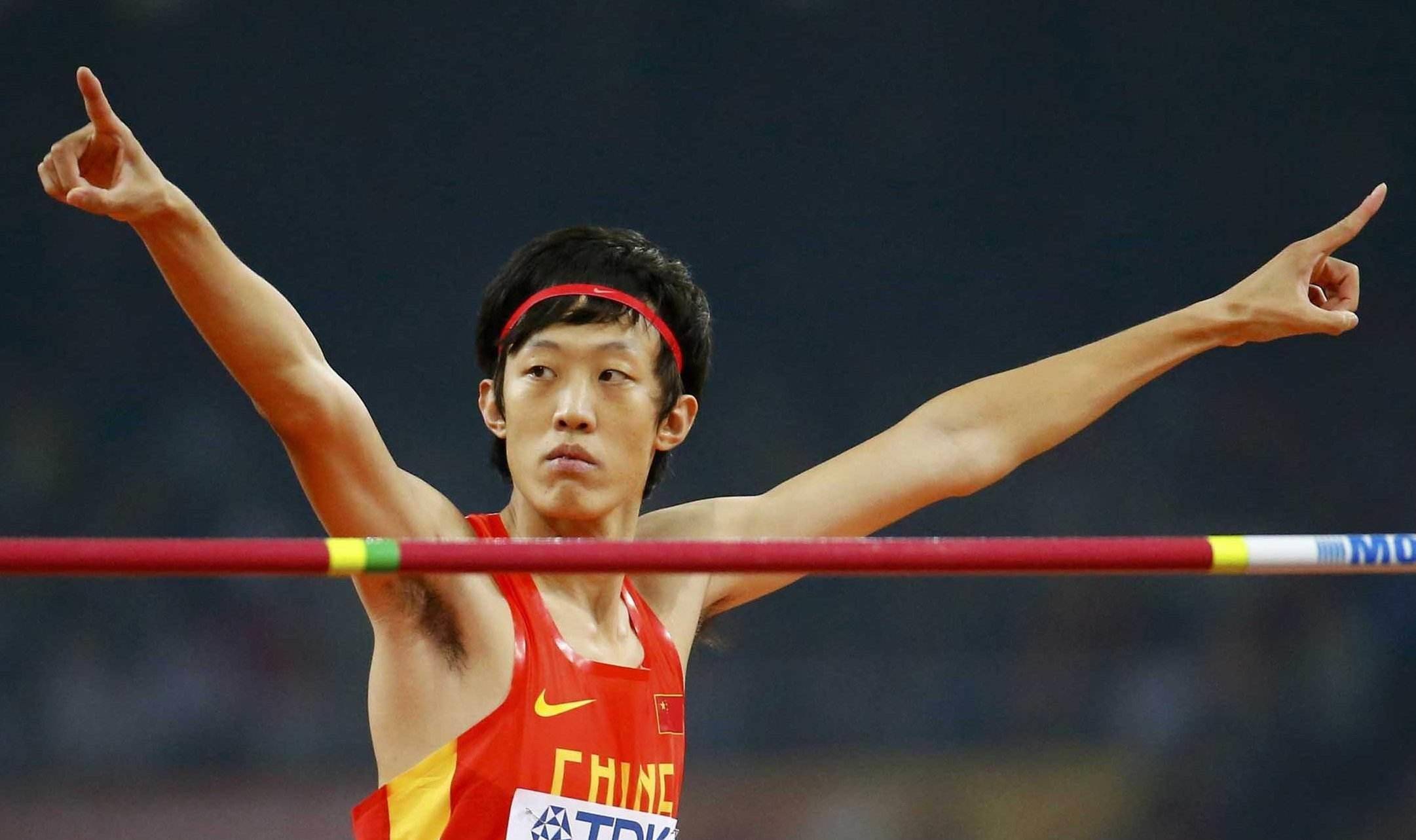 九游app官网下载-包含最精彩瞬间：张伟连续得分引爆现场，全场欢呼不断！的词条