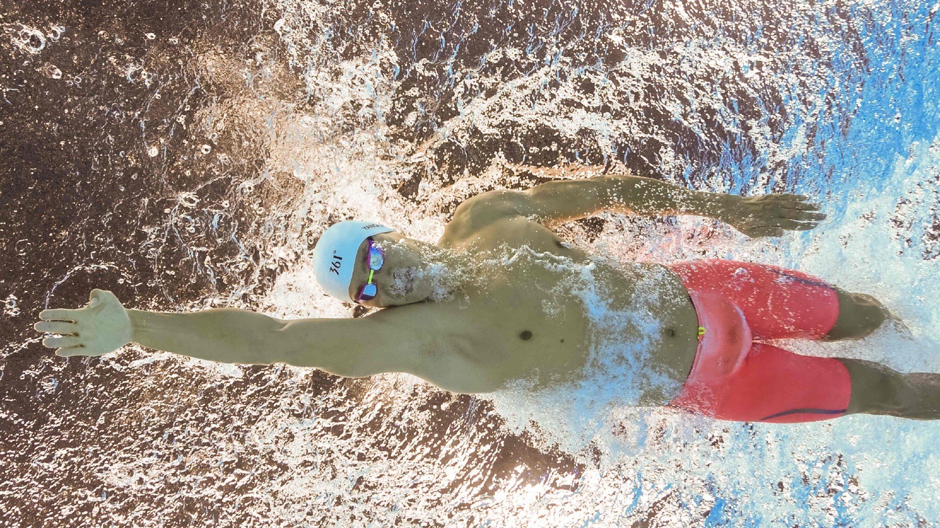 逆境中不屈:那些用信念点燃战火的足球战士